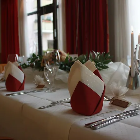 Ascot Bristol Poczdam