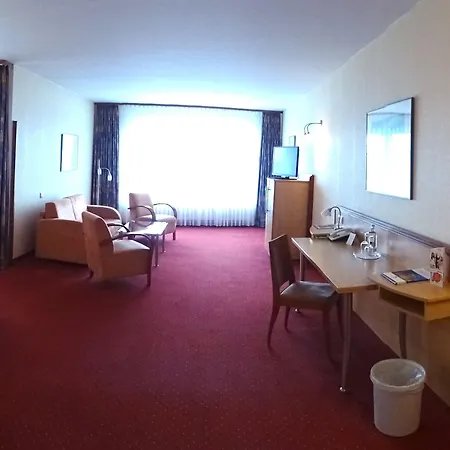 Ascot Bristol Hotell