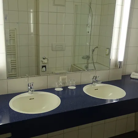 Hotel Ascot Bristol 4*