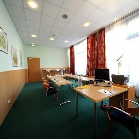 Ascot Bristol Hotell
