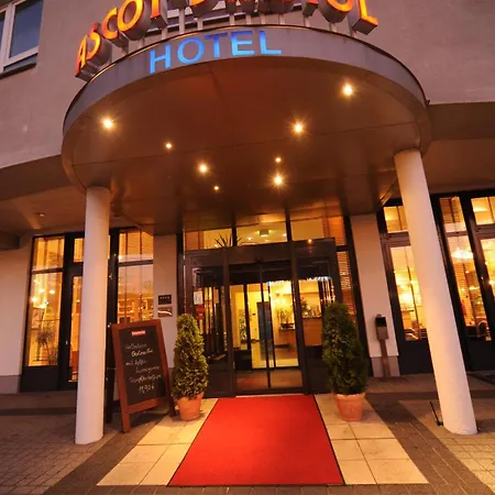 Ascot Bristol Hotel 4*