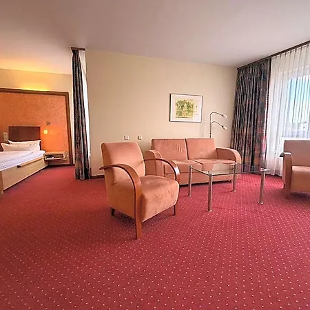 Ascot Bristol 4*