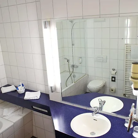 Ascot Bristol Hotell Potsdam