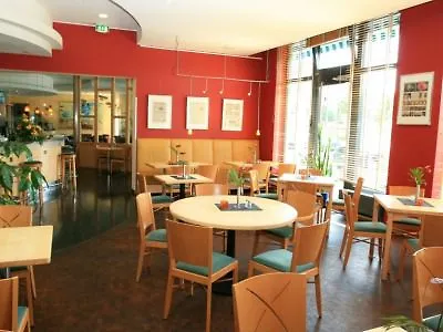 Ascot Bristol Hotell 4*