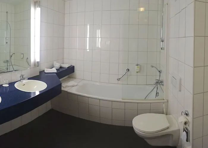 Ascot Bristol Potsdam