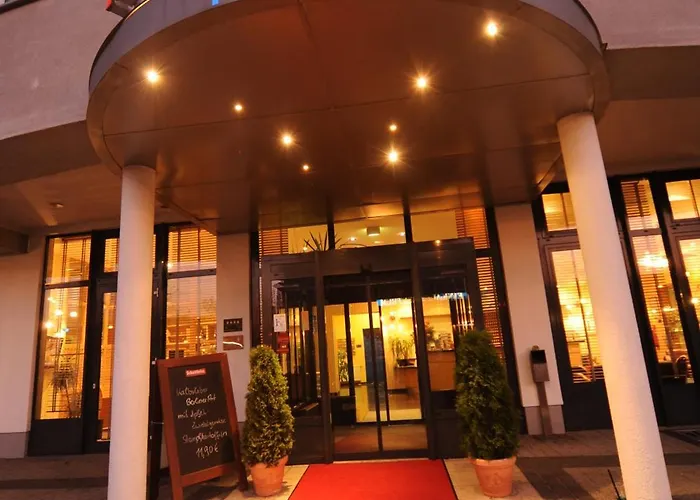 Ascot Bristol Hotel 4*