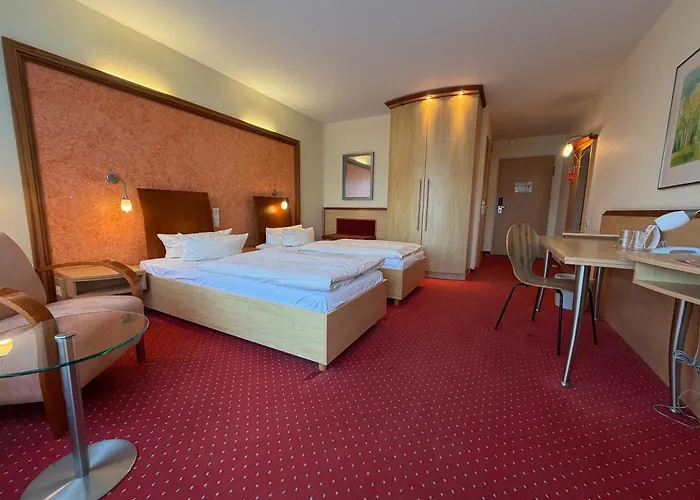 Ascot Bristol Poczdam